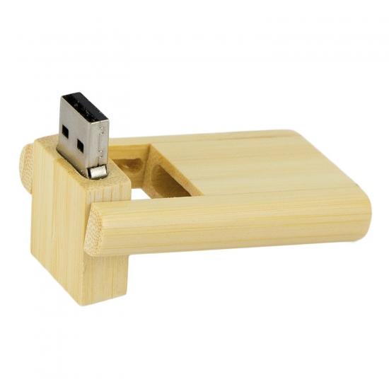 Leseni USB ključek
